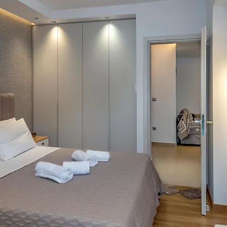 Mnkstays A1 & A2 Deluxe Apartments Neo Psychiko, Athens-2